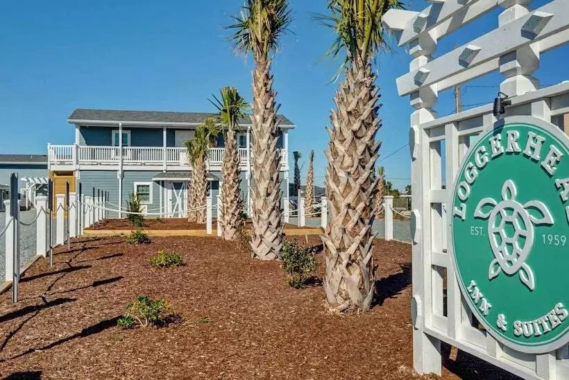 Hotelli Loggerhead Inn & Suites