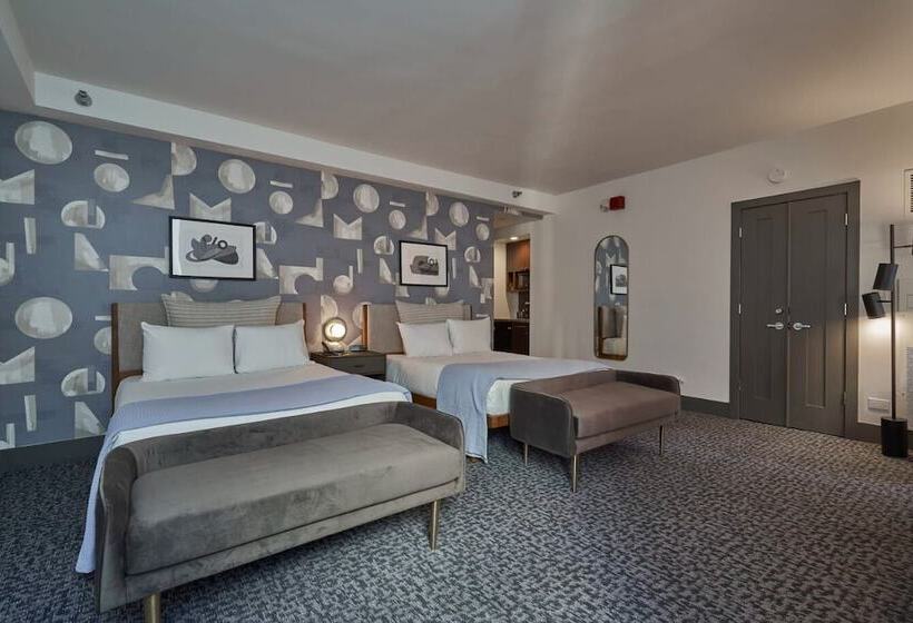 فندق Magnificent Mile Suites