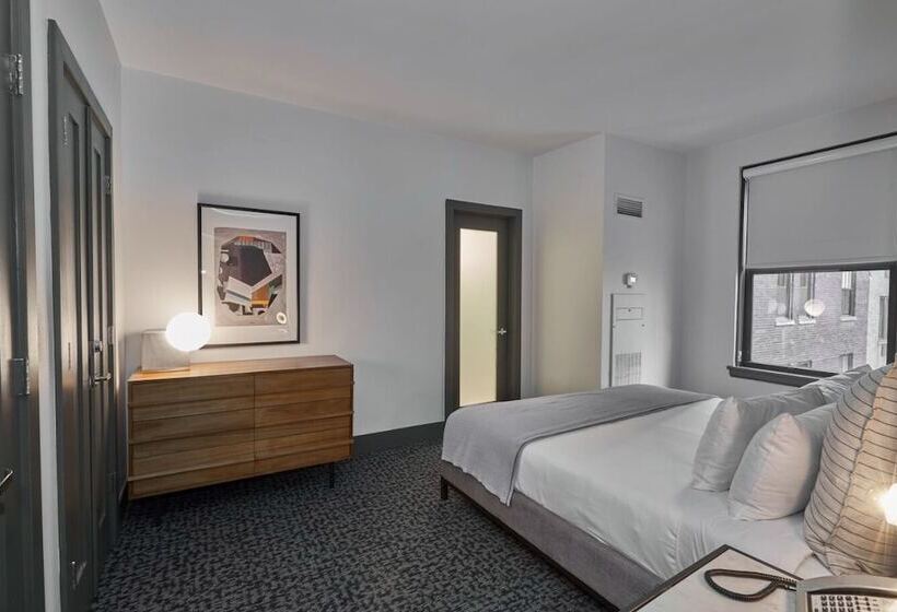 فندق Magnificent Mile Suites