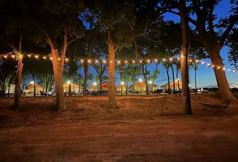 ホテル Sons Rio Cibolo Safari Cabin 1