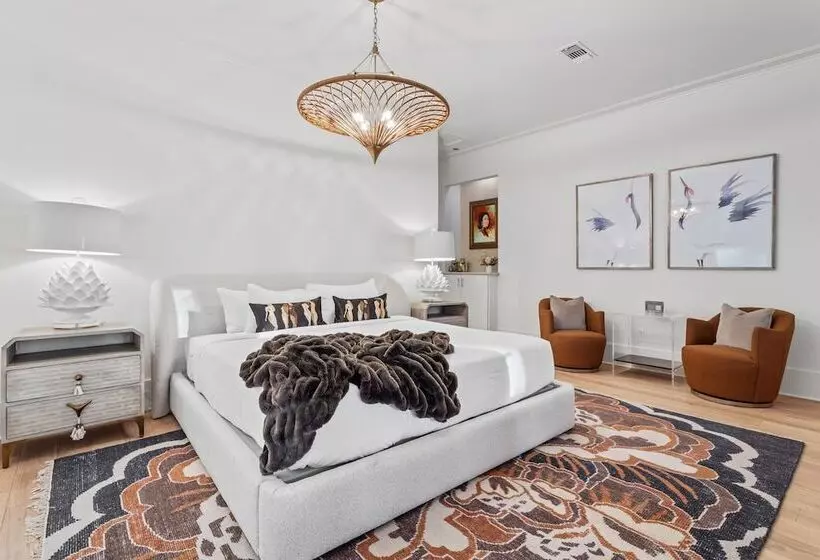 ホテル The Springs