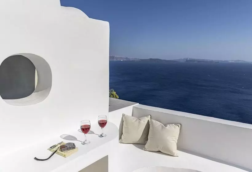 Kyrkos Residency
