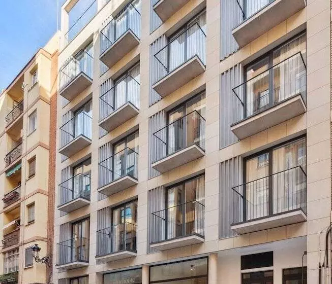 Limehome Valencia Carrer Del Pare Palau