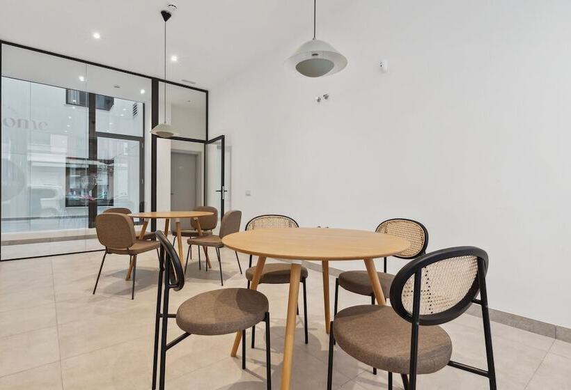 Limehome Valencia Carrer Del Pare Palau