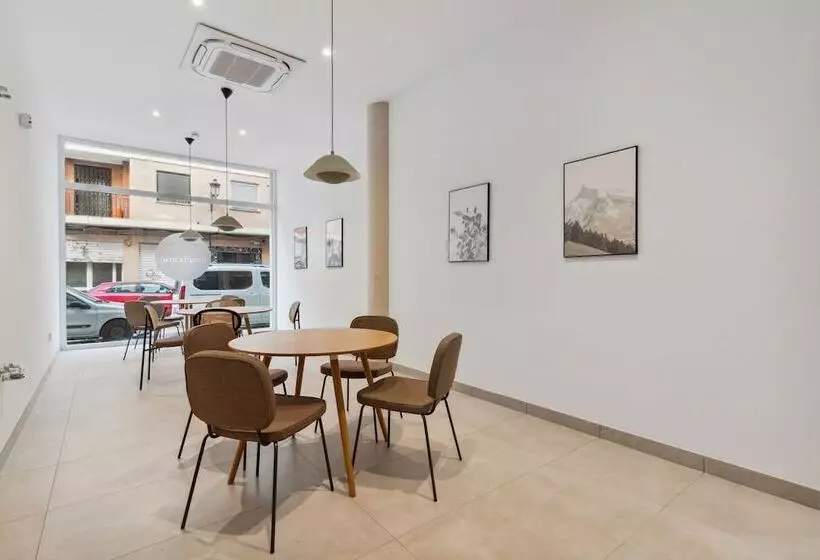 Limehome Valencia Carrer Del Pare Palau