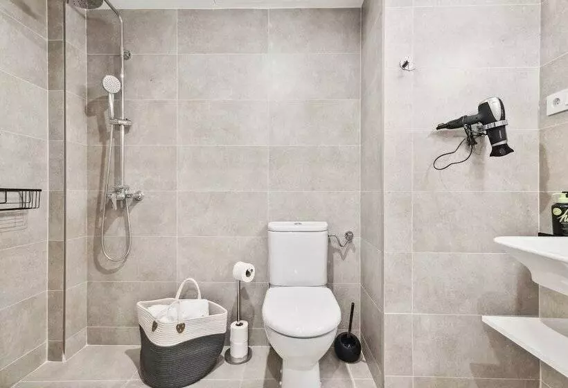 Limehome Valencia Carrer Del Pare Palau