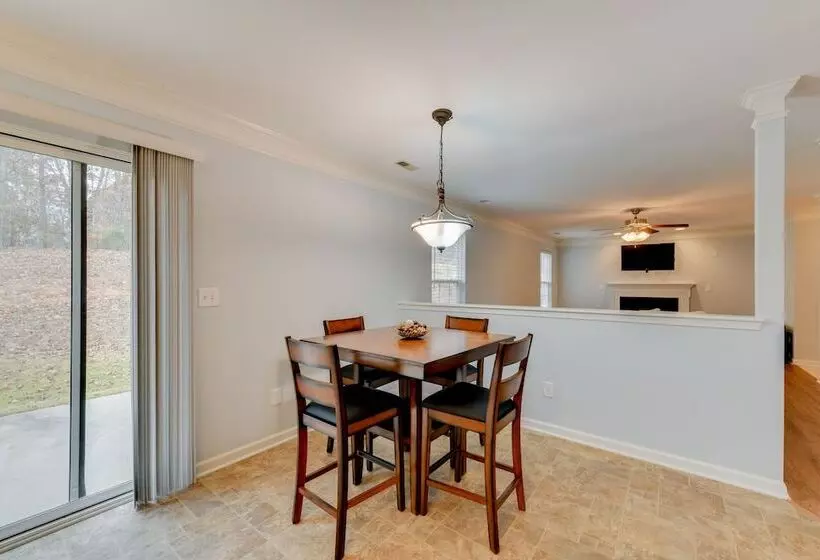 Charlotte Home ~ 11 Mi To Downtown!