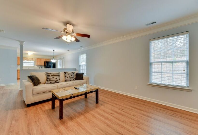 Charlotte Home ~ 11 Mi To Downtown!