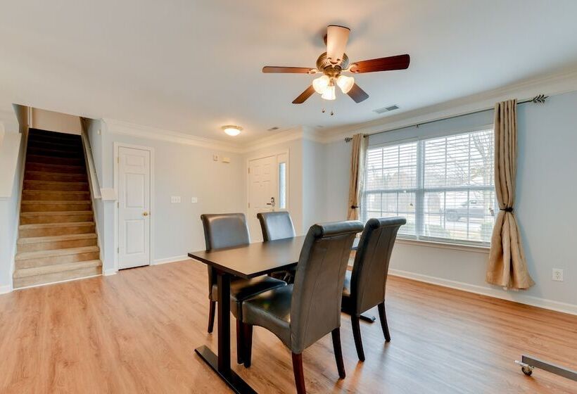 Charlotte Home ~ 11 Mi To Downtown!