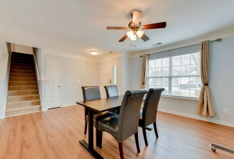 Charlotte Home ~ 11 Mi To Downtown!