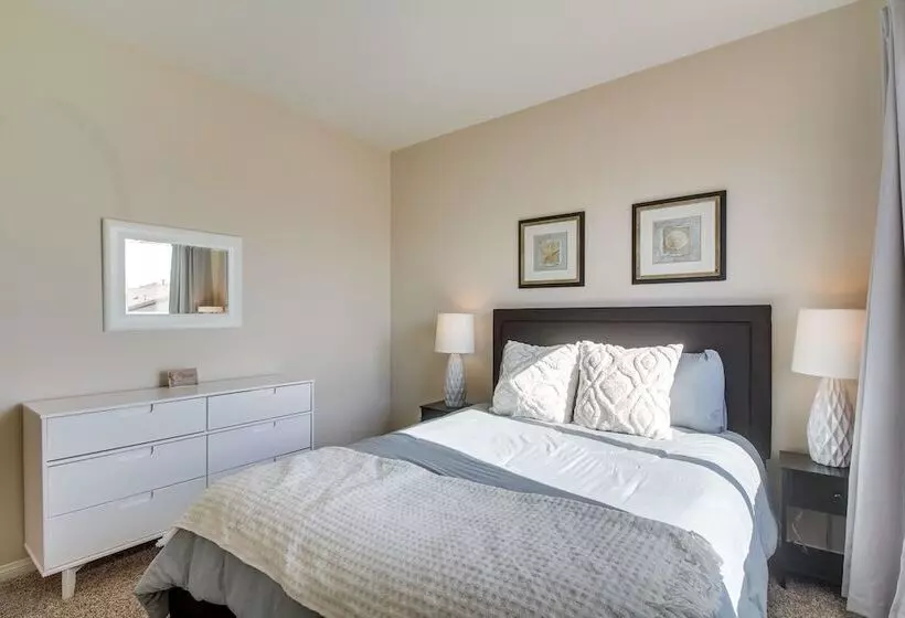 Stunning Indio Home W/ Private Pool & Spa!