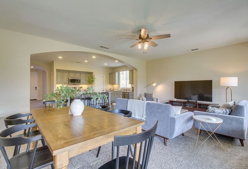 Stunning Indio Home W/ Private Pool & Spa!