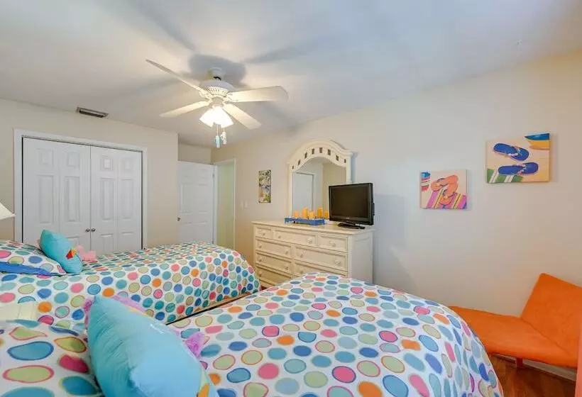 Lovely Naples Home W/ Lanai & Pool ~ 1 Mi To Beach