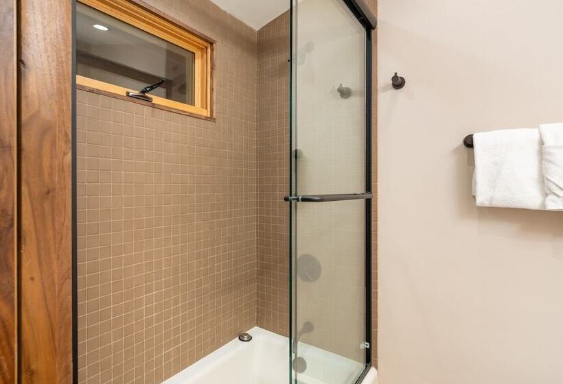 Lulu City Ii By Resortquest