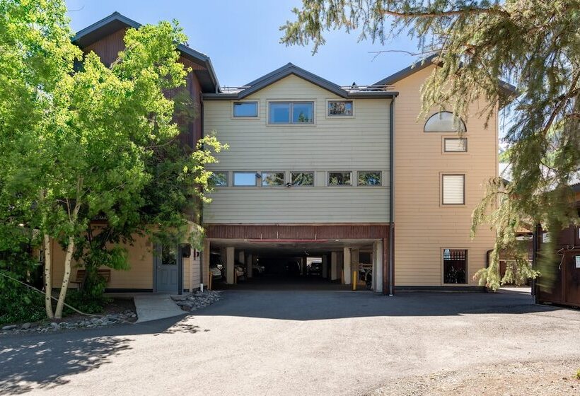 Lulu City Ii By Resortquest