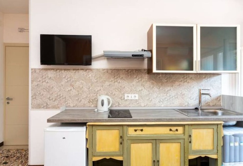 Pansiyon Monti Guesthouse