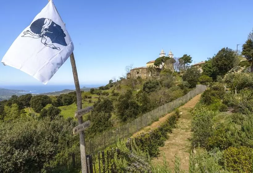 ペンション Terre De Maquis