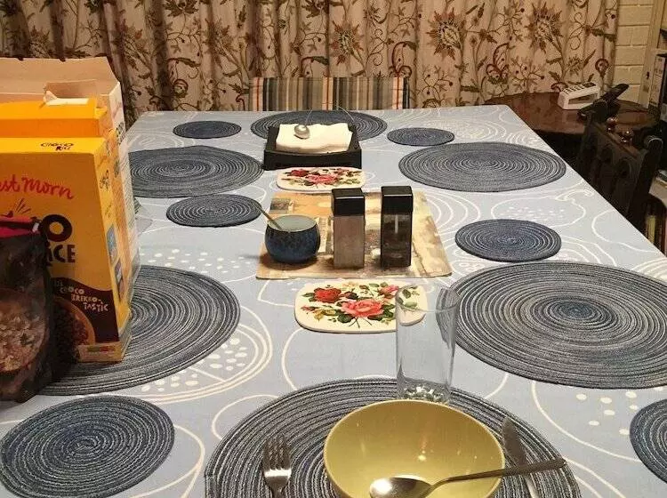 ペンション Wansley Manor