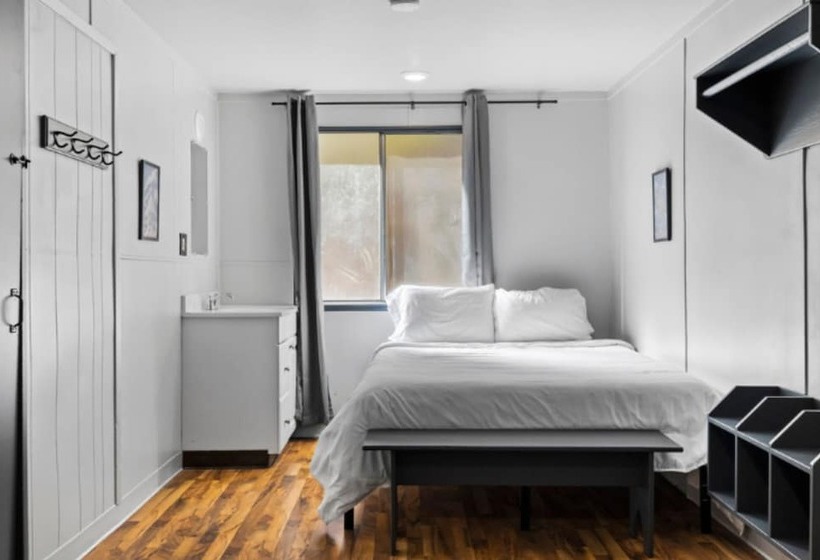 منتجع Camp Silver Spur