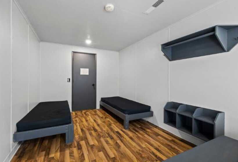 منتجع Camp Silver Spur