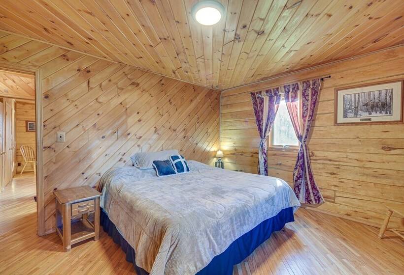 Secluded Log Cabin < 1 Mi To Munger State Trail!