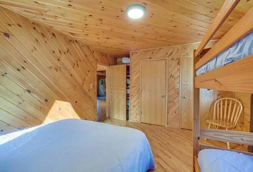 Secluded Log Cabin < 1 Mi To Munger State Trail!