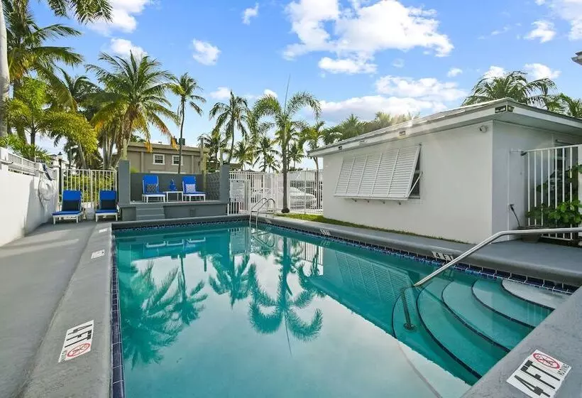 Sunshine Shores Boutique Apartments