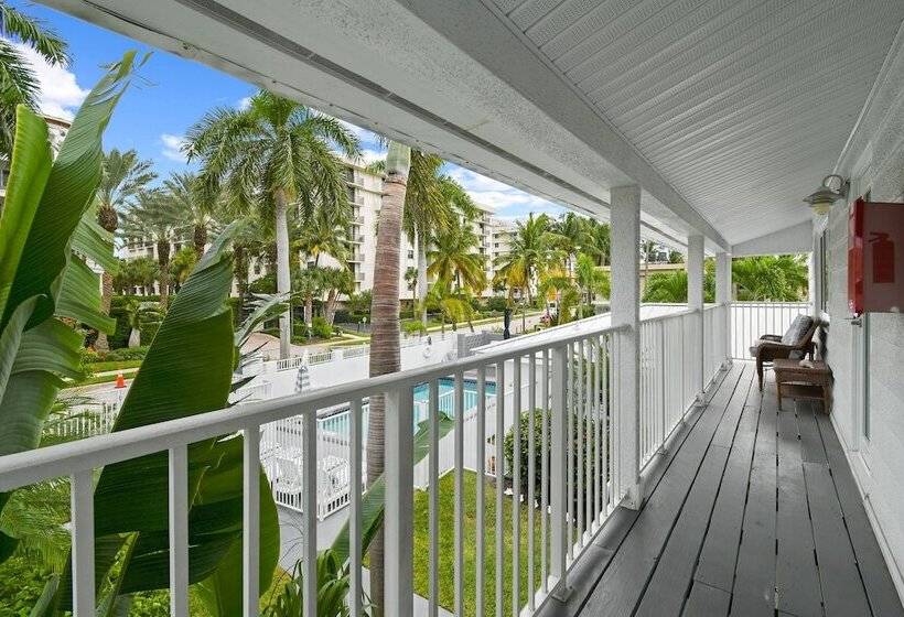 Sunshine Shores Boutique Apartments