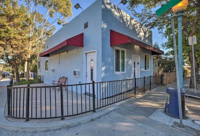 Updated San Diego Home: Walk To Balboa Park!