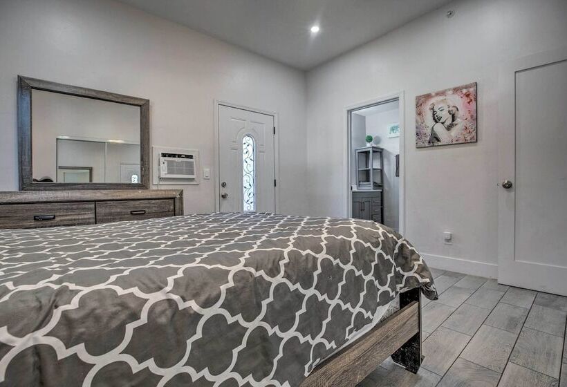 Updated San Diego Home: Walk To Balboa Park!