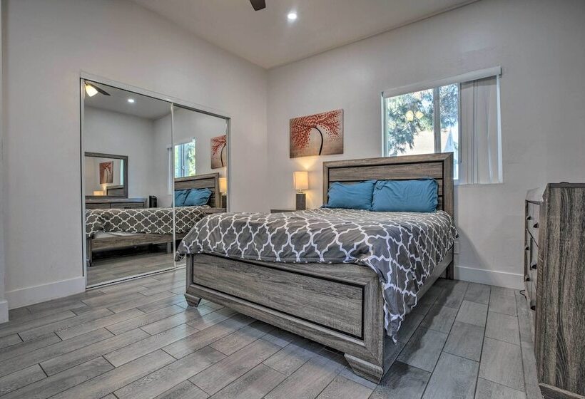 Updated San Diego Home: Walk To Balboa Park!