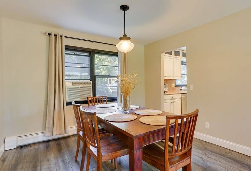 Vernon Township Home W/private Hot Tub Near Skiing