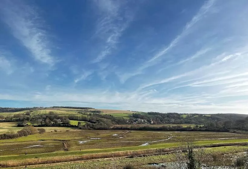 Woodpecker Hill   Apple Orchard In Alfriston