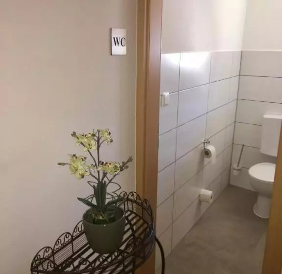 ユースホステル Gasthof Post