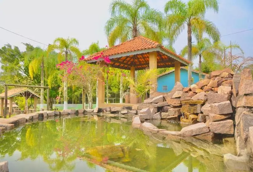 Retkeilymaja Pousada Recanto Dos Maximianos