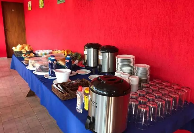 Retkeilymaja Pousada Recanto Dos Maximianos