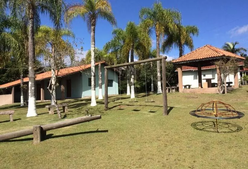 Retkeilymaja Pousada Recanto Dos Maximianos