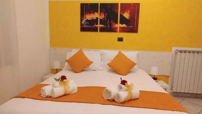 تختخواب و صبحانه G&g Giusy E Gabry