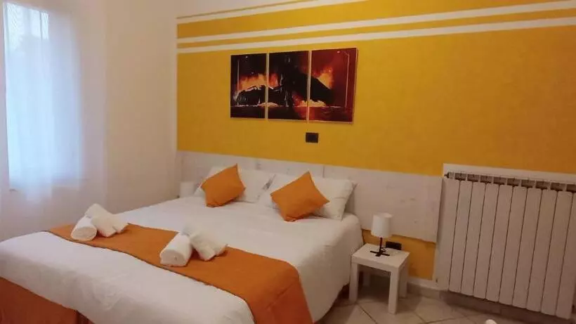 تختخواب و صبحانه G&g Giusy E Gabry