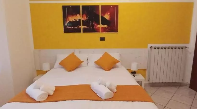 تختخواب و صبحانه G&g Giusy E Gabry