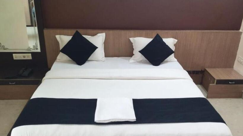 בית מלון כפרי K. J. International