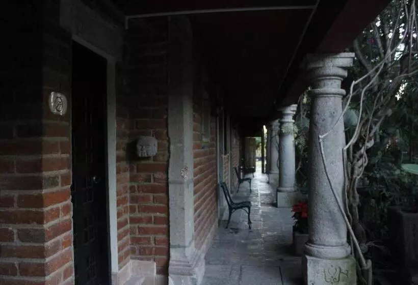 ホテル Las Calandrias