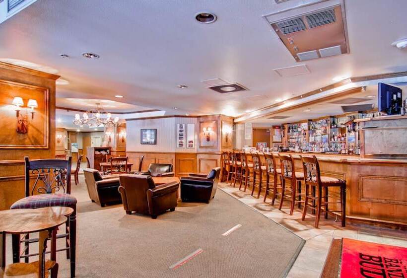 هتل River Mountain Lodge