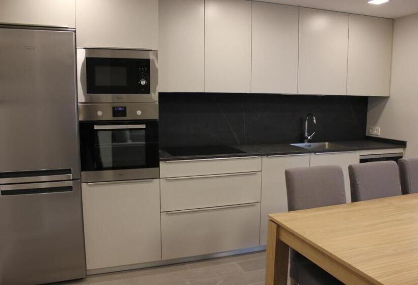 Pensão Apartamento Sanguesa