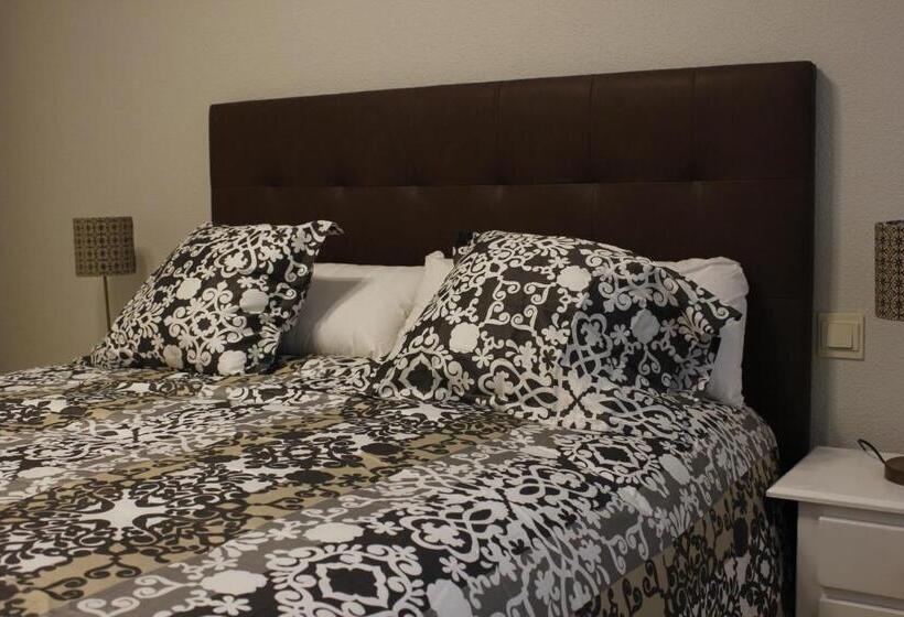 Pensão Apartamento Sanguesa