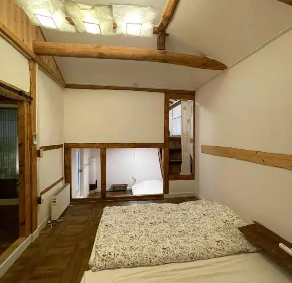 ペンション Eoulim House