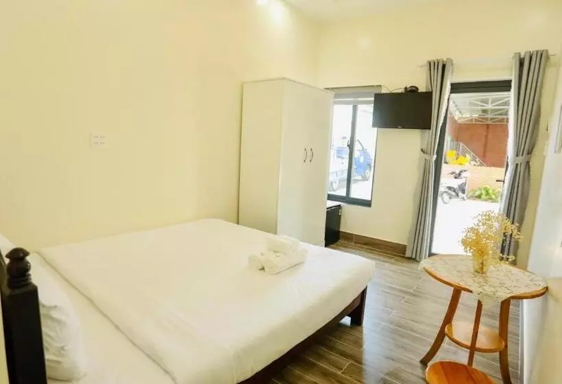 پانسیون Kiwi S Homestay & Cafe