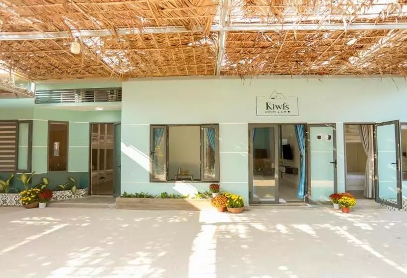 پانسیون Kiwi S Homestay & Cafe