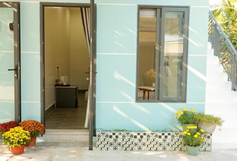 Pension Kiwi S Homestay & Cafe