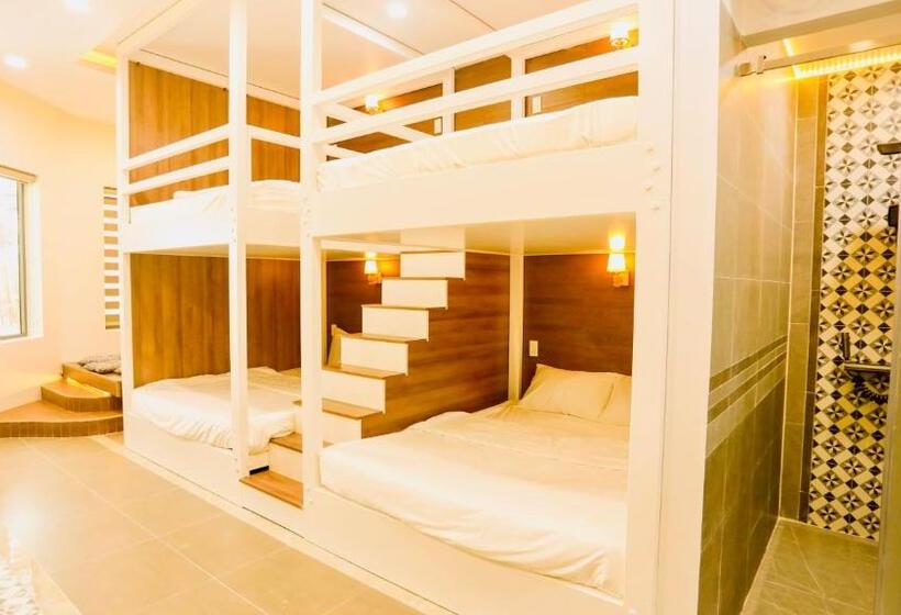 Pension Kiwi S Homestay & Cafe